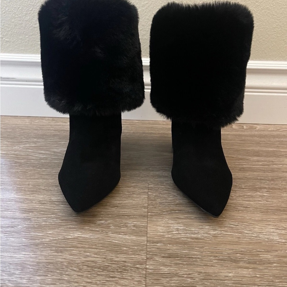 Nine West Black Faux Fur Cuff Pointed Toe Block Heel Ankle Boots - Picture 4 of 10